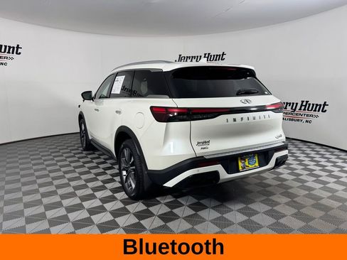 Used 2023 INFINITI QX60 Luxe w/ Performance Audio Package image 9