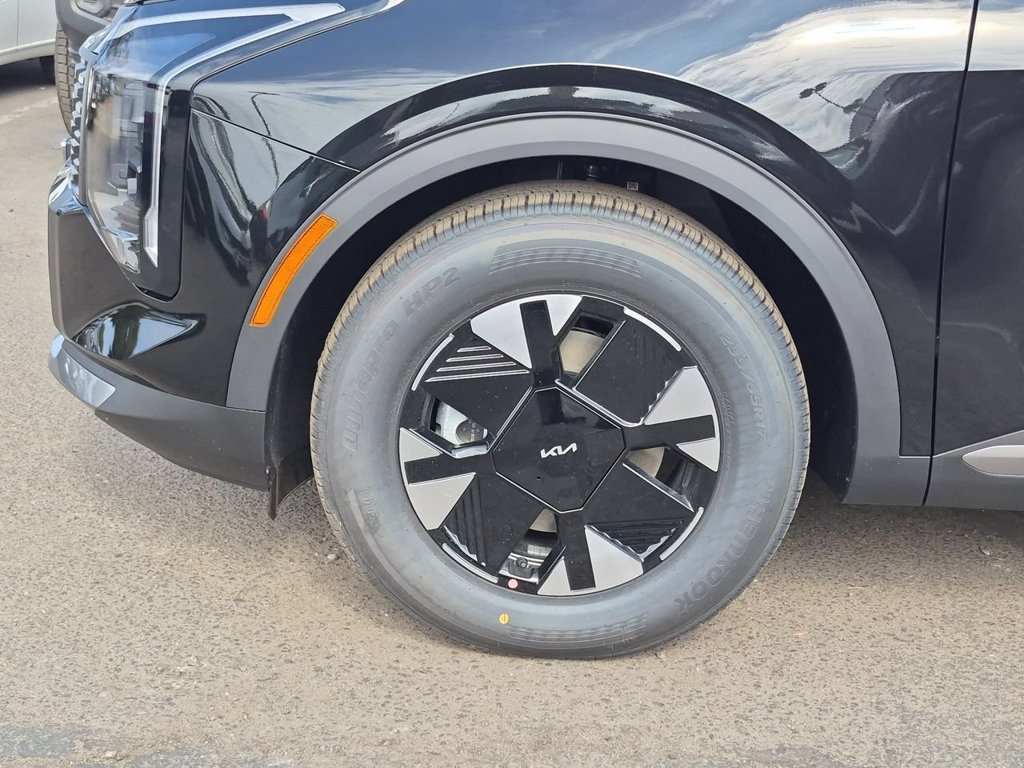 New 2027 Kia Sportage LX FWD image 33