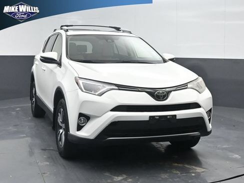 Used 2018 Toyota RAV4 XLE w/ Plus Extra Value Package FWD image 1
