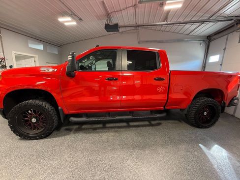 Used 2021 Chevrolet Silverado 1500 LT Trail Boss image 9
