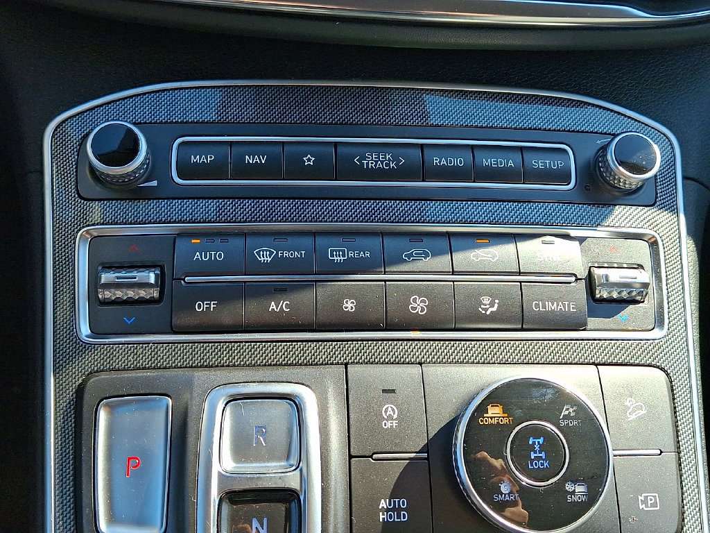 Certified 2023 Hyundai Santa Fe SEL AWD/4WD image 16