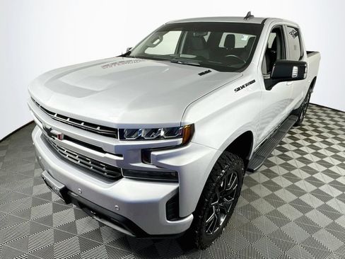 Used 2022 Chevrolet Silverado 1500 RST w/ Safety Package AWD/4WD image 3