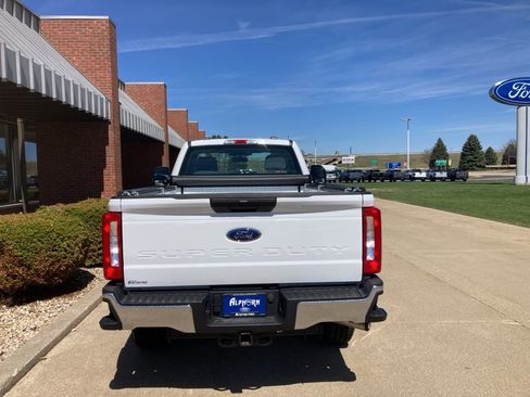 Used 2024 Ford F250 XL w/ Snow Plow/Camper Package image 5