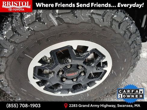 Used 2025 Toyota 4Runner TRD Off-Road Premium w/ Tow Technology Package image 11