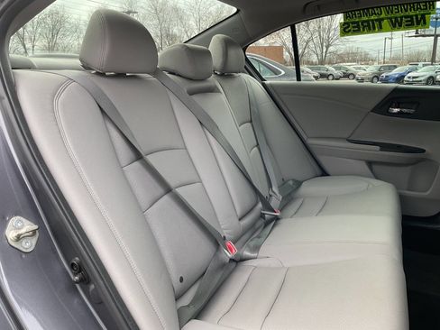 Used 2015 Honda Accord EX-L image 35