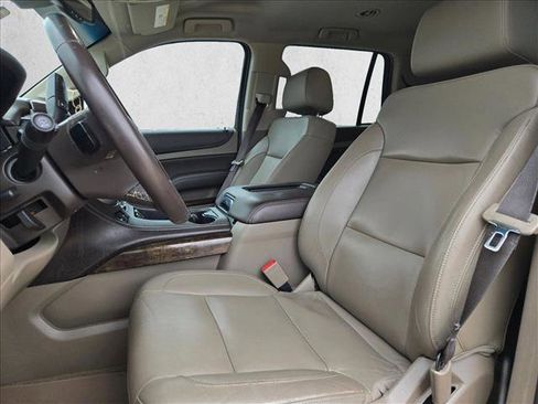 Used 2017 Chevrolet Tahoe LT RWD image 18