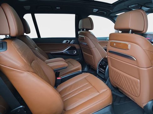 New 2026 BMW X7 M60i AWD/4WD image 11
