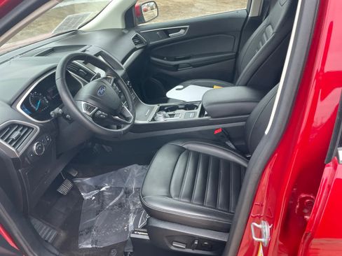 Certified 2020 Ford Edge SEL w/ Convenience Package image 9
