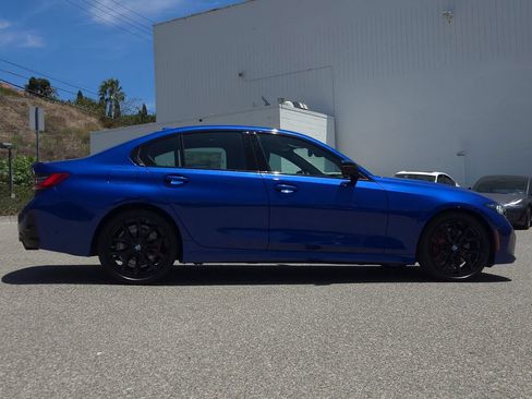 New 2026 BMW 330i Sedan w/ M Sport Package RWD image 3
