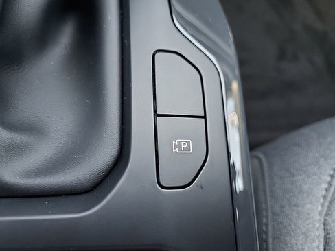 New 2025 Kia K4 EX image 24