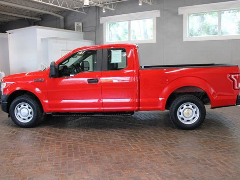 Used 2015 Ford F150 XL w/ Trailer Tow Package RWD image 4
