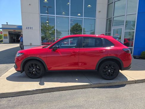 Certified 2024 Honda HR-V Sport image 6