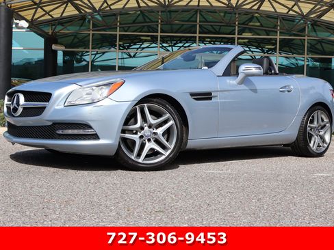 Used 2013 Mercedes-Benz SLK 350 image 5