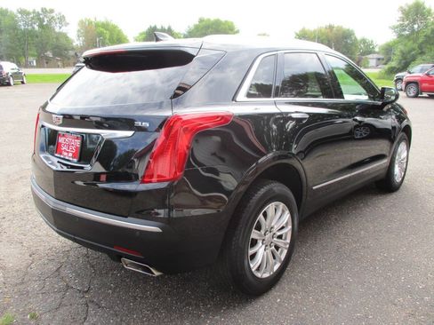 Used 2018 Cadillac XT5 FWD image 8