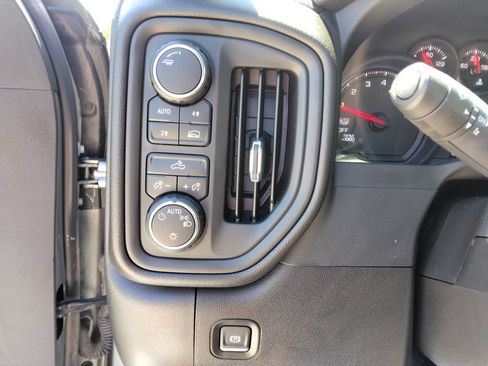 Used 2024 Chevrolet Silverado 1500 Custom w/ Dark Appearance Package AWD/4WD image 10