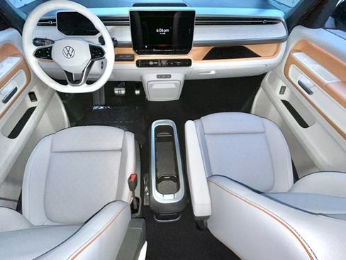 New 2025 Volkswagen ID. Buzz Pro S Plus image 18