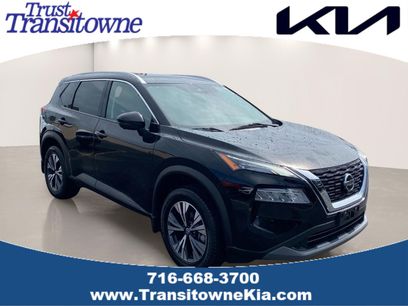 Used 2021 Nissan Rogue SV w/ Premium Package