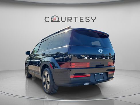 New 2026 Hyundai Santa Fe SEL image 2