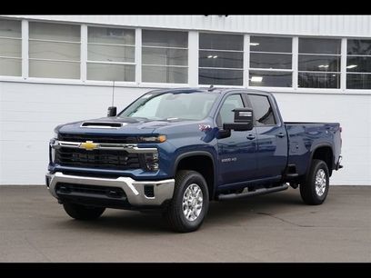 New 2026 Chevrolet Silverado 2500 LT