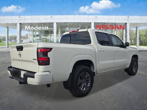 New 2026 Nissan Frontier SV w/ Tow Package AWD/4WD image 5