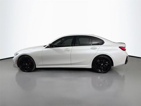 Used 2026 BMW 330i Sedan w/ M Sport Package RWD image 8