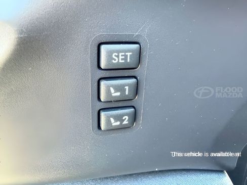 Used 2023 Subaru Ascent Limited image 13