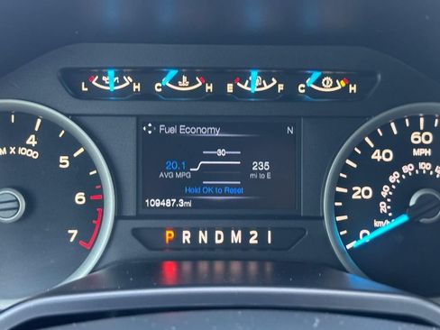 Used 2016 Ford F150 XLT w/ Equipment Group 302A Luxury AWD/4WD image 21