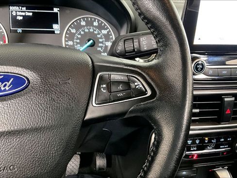 Used 2019 Ford EcoSport SE w/ SE Convenience Package image 18