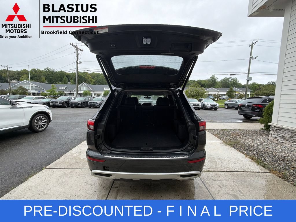 Used 2024 Mitsubishi Outlander SE FWD image 58
