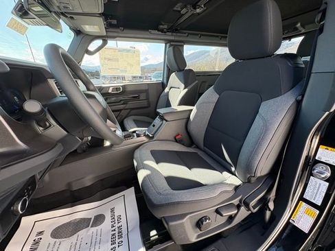 New 2026 Ford Bronco 2-Door w/ Sasquatch Package AWD/4WD image 30