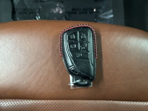 Used 2024 GMC Yukon Denali Ultimate AWD/4WD image 44