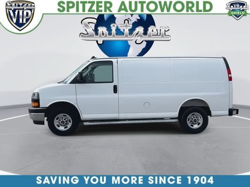 Used 2025 GMC Savana 2500 w/ Driver Convenience Package RWD image 6