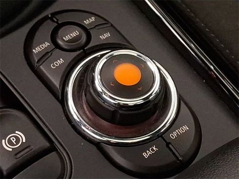 Used 2020 MINI Cooper Clubman John Cooper Works image 25