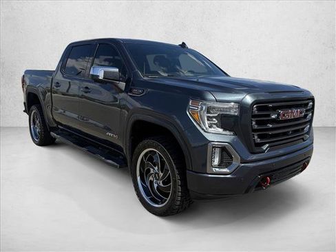 Used 2019 GMC Sierra 1500 AT4 w/ AT4 Premium Package AWD/4WD image 3