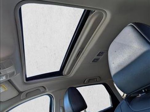 Used 2022 MAZDA CX-5 AWD 2.5 S w/ Preferred Package image 14