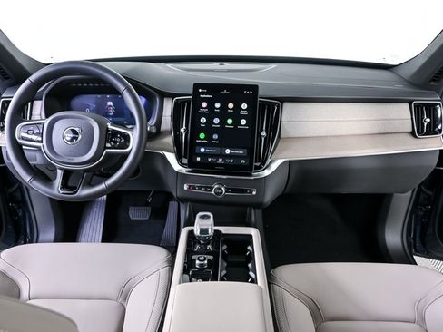 Used 2026 Volvo XC90 B6 Plus w/ Protection Package Premier image 22