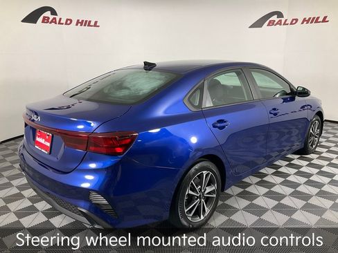 Certified 2023 Kia Forte LXS w/ LXS Technology Package image 8