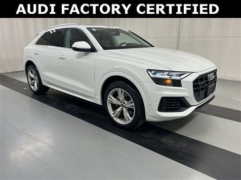 Certified 2022 Audi Q8 Premium image 1