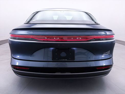 Used 2024 Lucid Air Touring AWD/4WD image 16