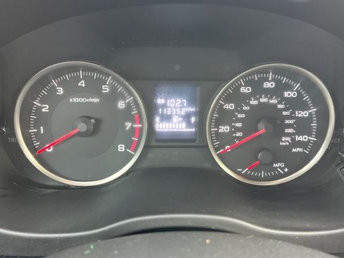 Used 2016 Subaru Crosstrek 2.0i Premium w/ Moonroof Package image 14