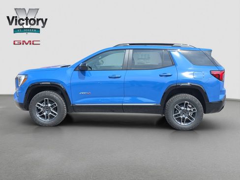 New 2026 GMC Terrain AT4 w/ LPO, Black Badging Package AWD/4WD image 6