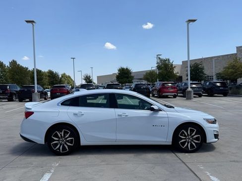 Used 2025 Chevrolet Malibu RS FWD image 6