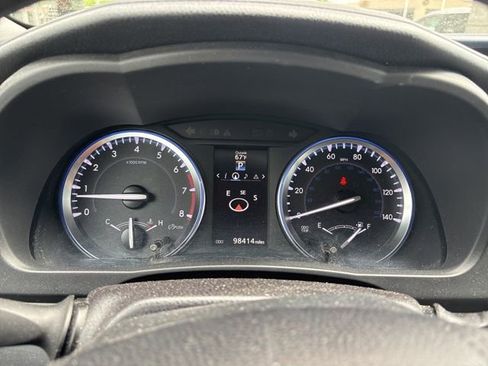 Used 2016 Toyota Highlander XLE AWD/4WD image 13