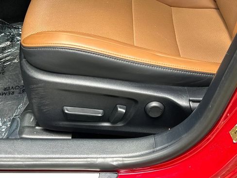 Used 2022 Lexus IS 300 w/ Premium Package RWD image 16