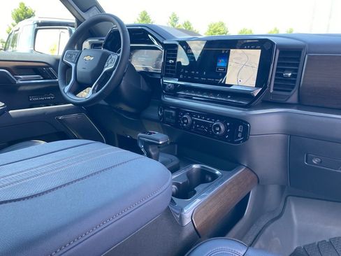 New 2025 Chevrolet Silverado 1500 High Country image 7