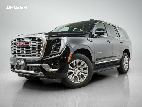 Used 2025 GMC Yukon Denali AWD/4WD image 1