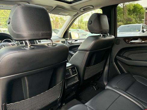 Used 2013 Mercedes-Benz ML 350 4MATIC image 17
