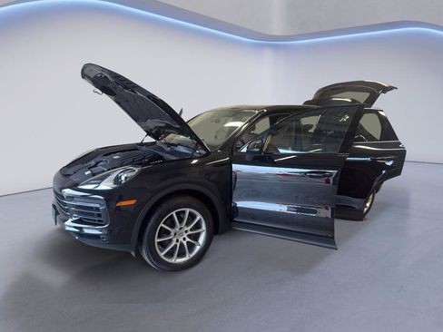 Used 2019 Porsche Cayenne AWD/4WD image 11