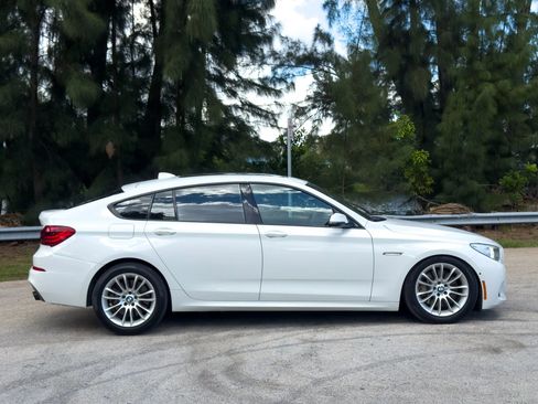Used 2016 BMW 550i Gran Turismo xDrive image 6