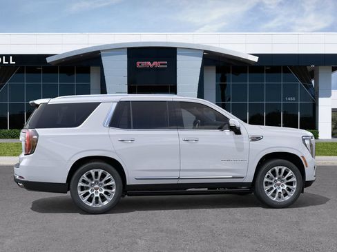 New 2026 GMC Yukon Denali w/ Denali Reserve Package AWD/4WD image 5